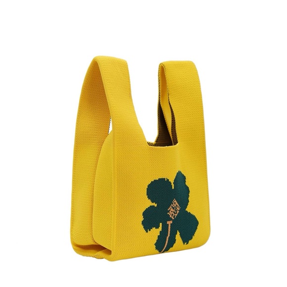 Ⅾ by DADWAY quilting Nubi Flower Leaf Tote Bag Ivory